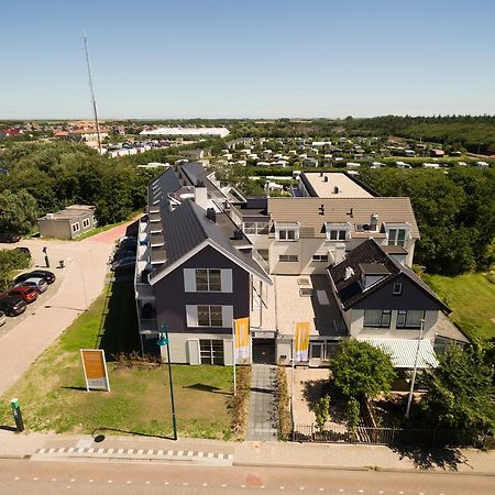 Roompot Strandplevier Hotelsuites De Koog  Exterior photo