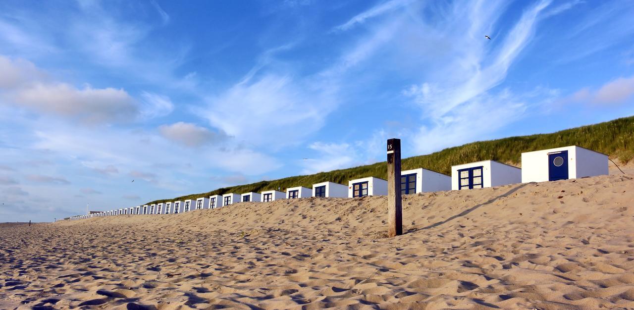 Roompot Strandplevier Hotelsuites De Koog  Exterior photo
